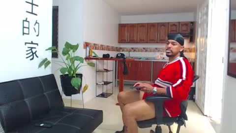 Snapshot of wesleyrogger chatting on 02-15-26, 08:38 Wesley Rogger online show from 02-15-26, 08:38