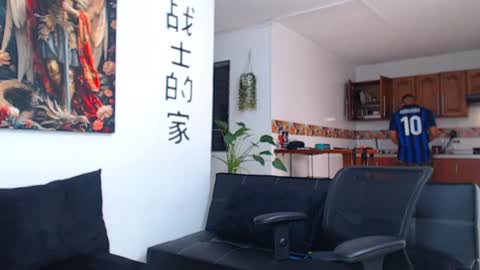 Wesley Rogger online show from 06-13-26, 07:01
