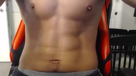 Snapshot of wet4200 chatting on 12-21-25, 02:51 Wet online show from 12-21-25, 02:51