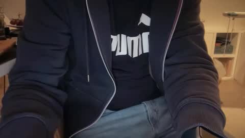 Snapshot of wet_adidasboy chatting on 10-25-25, 06:57 wet_adidasboy online show from 10-25-25, 06:57