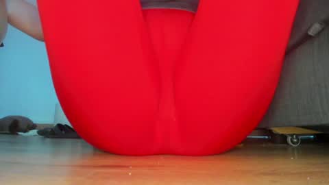 wet_pants2022 online show from 06-13-26, 06:39