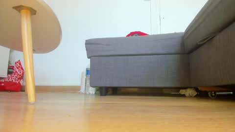 wet_pants2022 online show from 06-17-26, 09:34