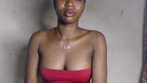 Snapshot of wet_pussy200 chatting on 06-18-26, 08:36 Bella online show from 06-18-26, 08:36