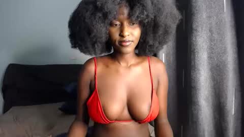 Macey online show from 11-11-25, 06:57