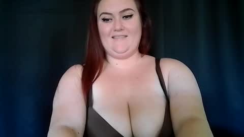 Snapshot of wetbunny25 chatting on 11-13-25, 04:28 wetbunny25 online show from 11-13-25, 04:28