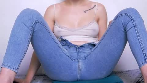 Beatrice Moan from LovenseWet from Tip MenuOpen for Private online show from 04-09-26, 10:04