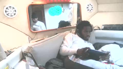 wetdreamz101 online show from 12-05-25, 09:51