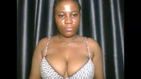 Snapshot of wetfatpussy_ chatting on 10-14-25, 09:37 wetfatpussy_ online show from 10-14-25, 09:37