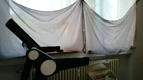 Wetgerman online show from 09-28-25, 02:33