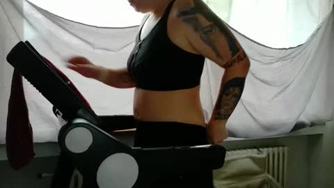 Wetgerman online show from 10-20-25, 10:38