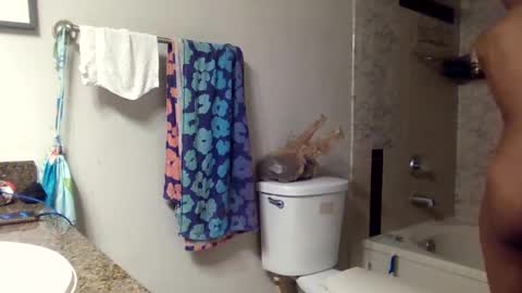 Kylie online show from 02-15-25, 05:39