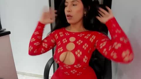 Megan Raves online show from 05-13-26, 03:31