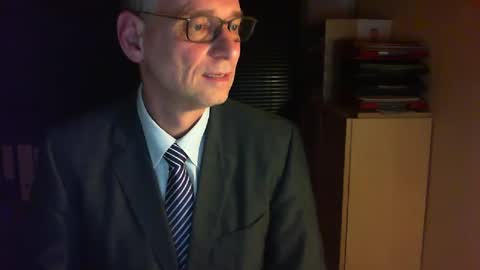 Franz online show from 01-10-25, 05:56