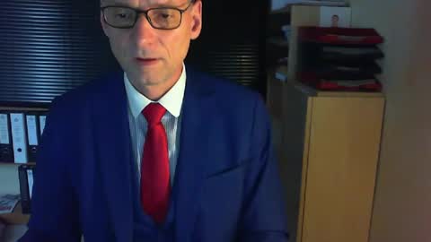 Franz online show from 02-28-25, 12:20