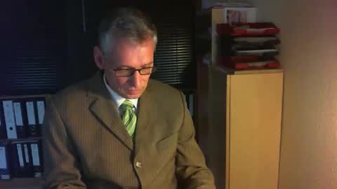 Franz online show from 05-05-26, 04:48