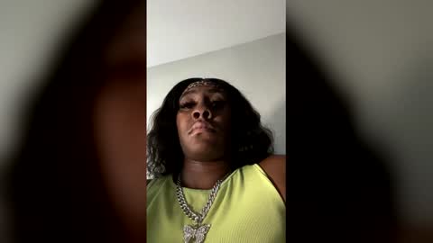 Foreignthababyy online show from 04-13-26, 07:52