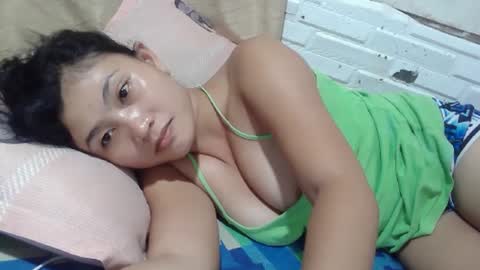 Snapshot of wettyhottie69 chatting on 12-14-24, 06:56 wettyhottie69 online show from 12-14-24, 06:56