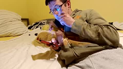 Snapshot of whatwouldyouliketosee chatting on 12-29-24, 10:25 stoffy online show from 12-29-24, 10:25