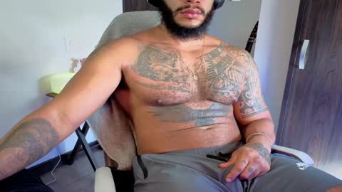 Snapshot of wheleer_green chatting on 04-21-26, 02:12 Will online show from 04-21-26, 02:12