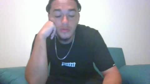 Snapshot of whiiteprince chatting on 12-18-24, 05:52 whiiteprince online show from 12-18-24, 05:52