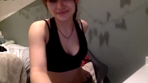 whimsy_tinks online show from 02-02-26, 11:14