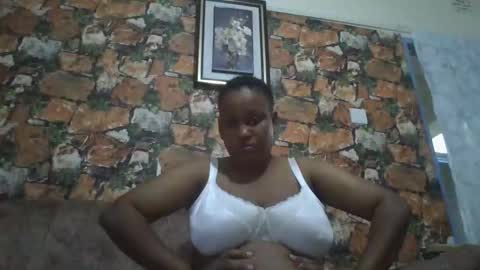 Snapshot of whinebae chatting on 03-25-26, 03:07 whinebae online show from 03-25-26, 03:07