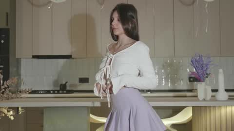 Naomi online show from 11-19-25, 02:11