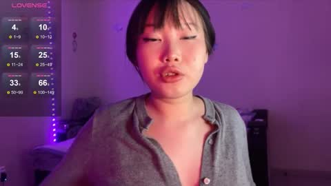 DarsyWhispers online show from 12-20-25, 09:27