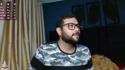 Snapshot of whispers_caplan chatting on 01-23-25, 12:04 yors online show from 01-23-25, 12:04