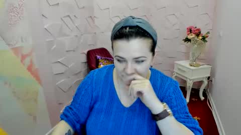 Snapshot of white__queen_ chatting on 06-04-26, 07:47 white__queen_ online show from 06-04-26, 07:47
