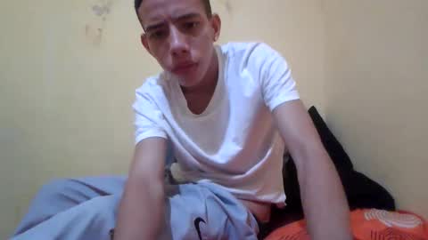 white boy online show from 11-29-25, 05:54