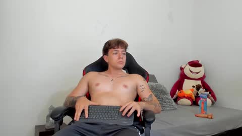 Camilo R online show from 03-07-25, 02:04