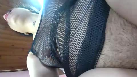 Snapshot of white_sexy_ chatting on 01-16-25, 09:37 white_sexy_ online show from 01-16-25, 09:37
