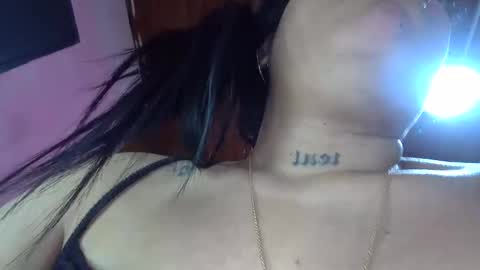 Snapshot of white_sexy_ chatting on 02-13-25, 12:21 white_sexy_ online show from 02-13-25, 12:21