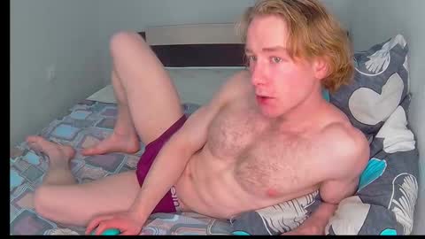 whitebars22 online show from 12-18-25, 08:53