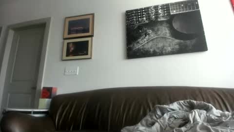 just  str8 stud nut  1000 online show from 01-13-26, 06:13