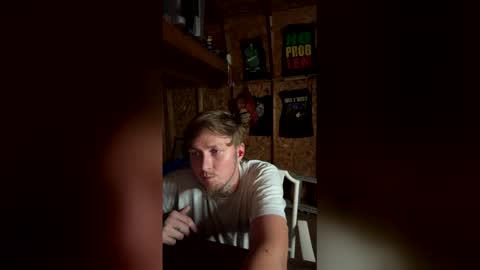 whitecock96188934 online show from 05-24-26, 06:07