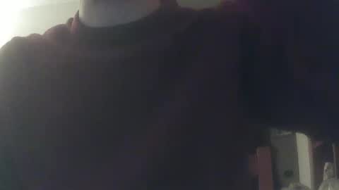 Snapshot of whiteduke81 chatting on 01-19-25, 10:28 Whiteduke online show from 01-19-25, 10:28