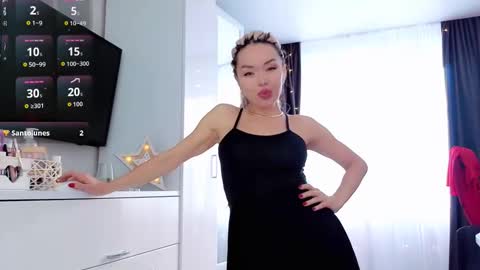 WhiteLaBunny online show from 01-10-26, 08:38