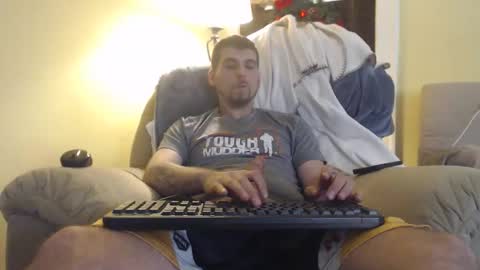 Snapshot of whitemeat321 chatting on 06-04-26, 02:23 whitemeat321 online show from 06-04-26, 02:23