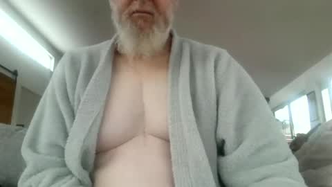 Snapshot of whitepantyman1973 chatting on 06-25-26, 04:34 whitepantyman1973 online show from 06-25-26, 04:34