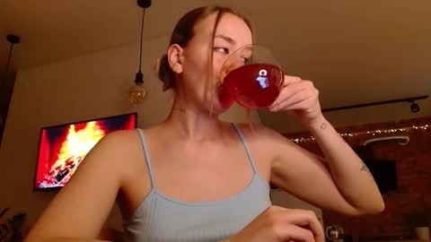 Snapshot of whiteprincessluna chatting on 10-06-25, 02:14 You wont find me here on Saturdays and Sundays online show from 10-06-25, 02:14