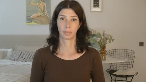 Snapshot of whitequeen888 chatting on 06-27-26, 02:44 White Queen online show from 06-27-26, 02:44