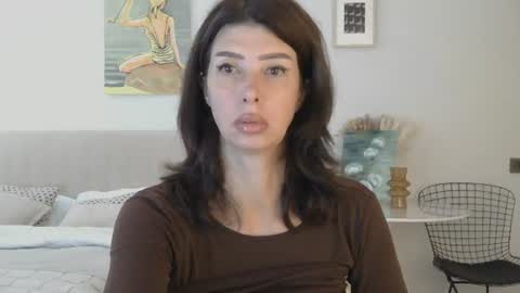 Snapshot of whitequeen888 chatting on 07-10-26, 02:49 White Queen online show from 07-10-26, 02:49