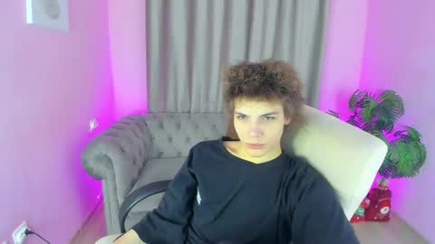 Geoffrey online show from 01-17-26, 04:54