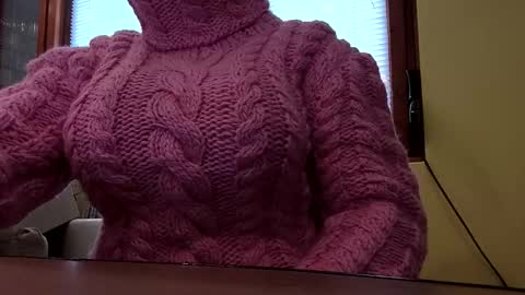 whitesweater online show from 12-03-25, 07:27