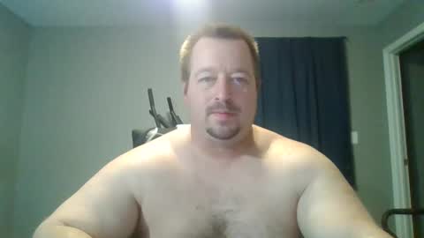 Snapshot of whitewolf850212 chatting on 01-13-25, 09:41 white wolf jeremy online show from 01-13-25, 09:41