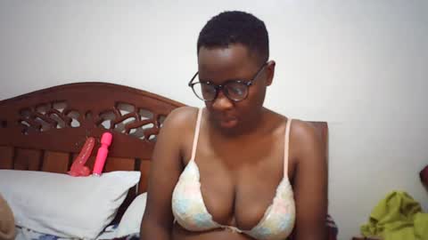 whitney_ly online show from 07-27-26, 08:10
