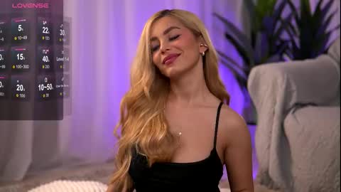 whitneyandrews online show from 12-18-25, 04:40