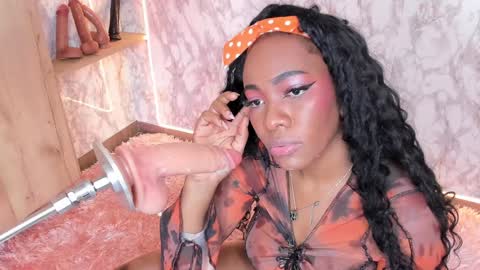 whitneyyfox online show from 01-14-25, 08:31